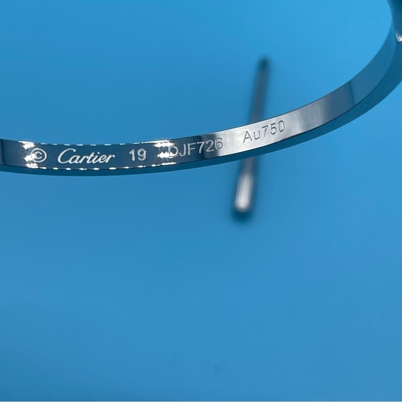 Elegant Silver‎ Bracelet - Picture 7 of 8